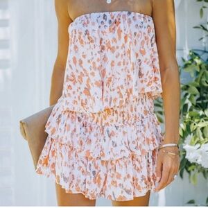 Vici Phoebe Strapless Smocked Romper Size Medium